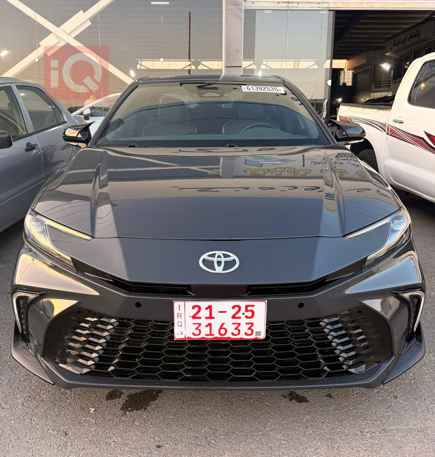 تويوتا كامري